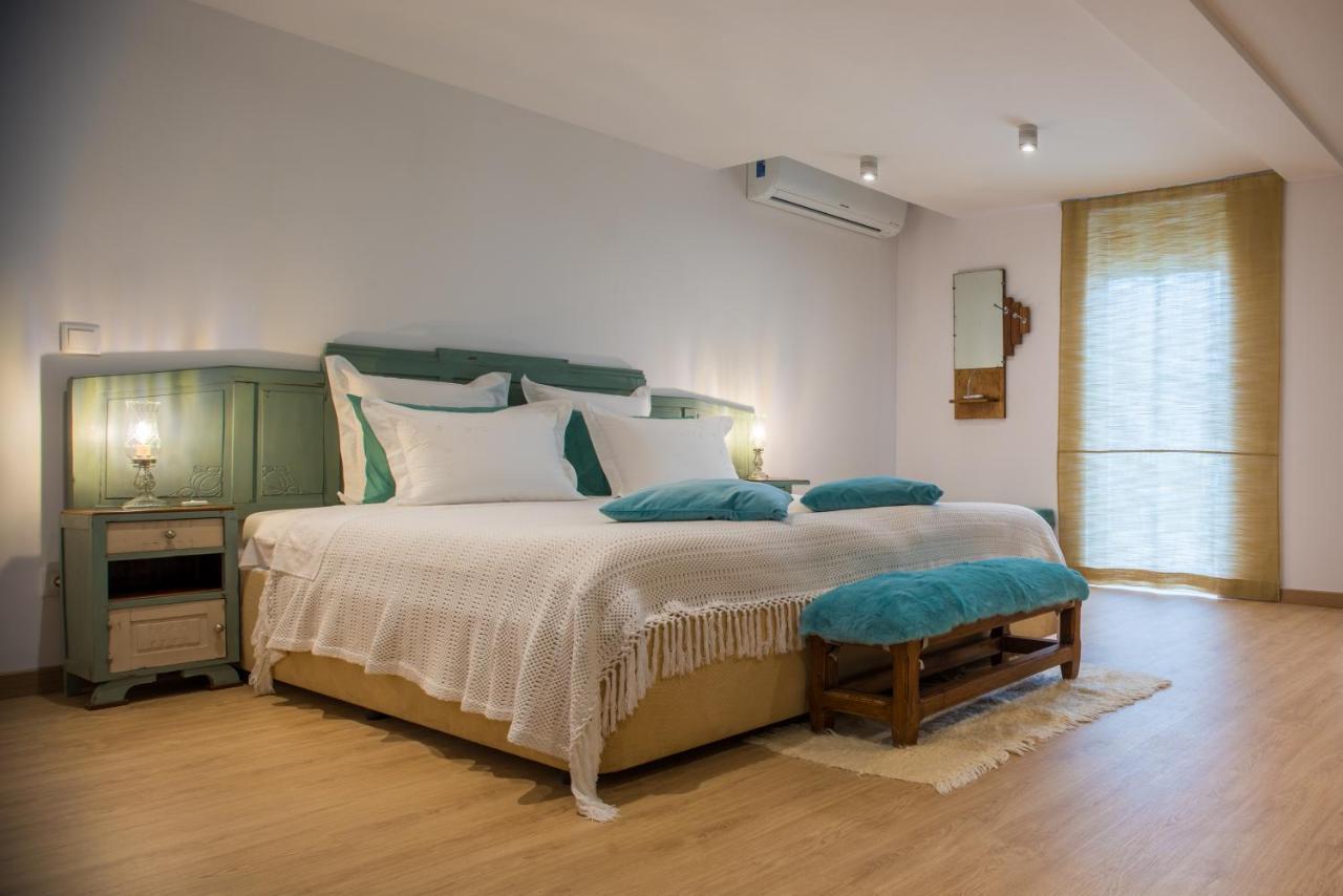 Casa Dos Castanheiros Hotell Vila Verde  Exteriör bild