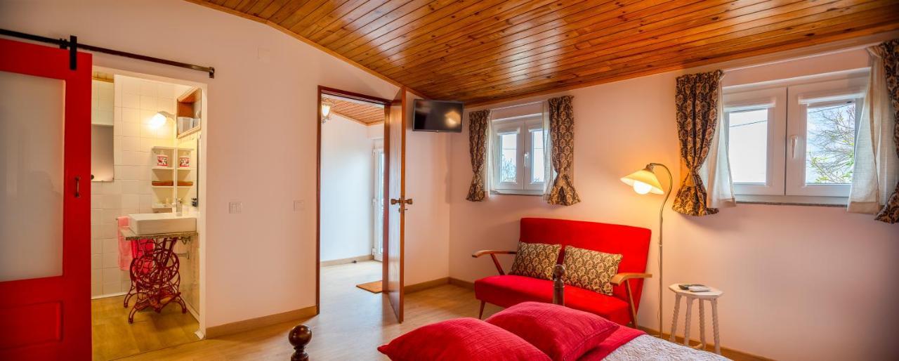 Casa Dos Castanheiros Hotell Vila Verde  Exteriör bild